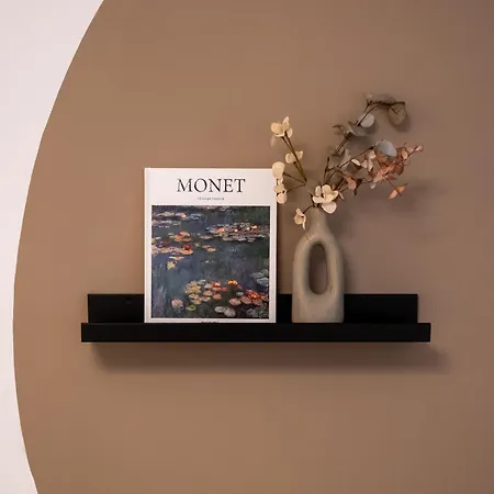 Spacious 306 Apartament