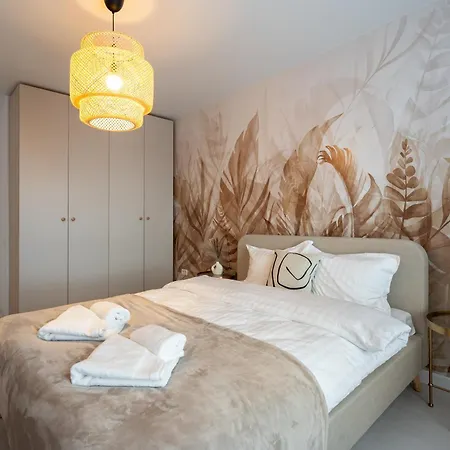 Spacious 306 Апартаменти Бухарест