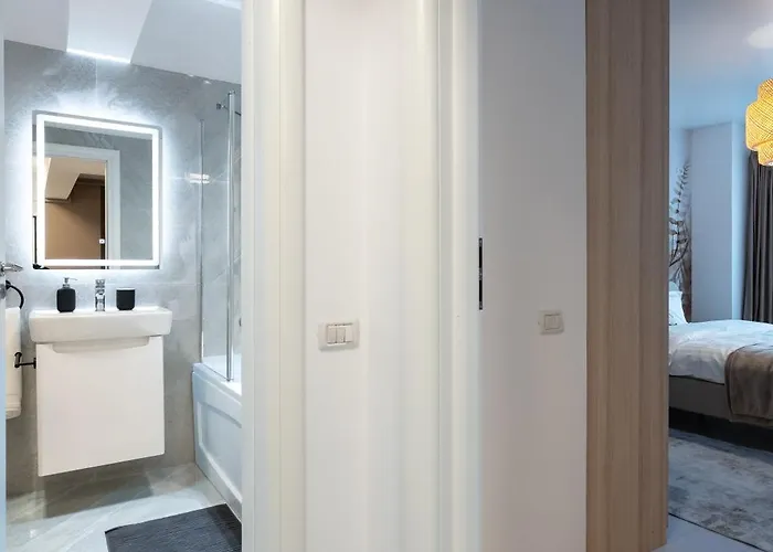 Spacious 306 Апартаменти Бухарест