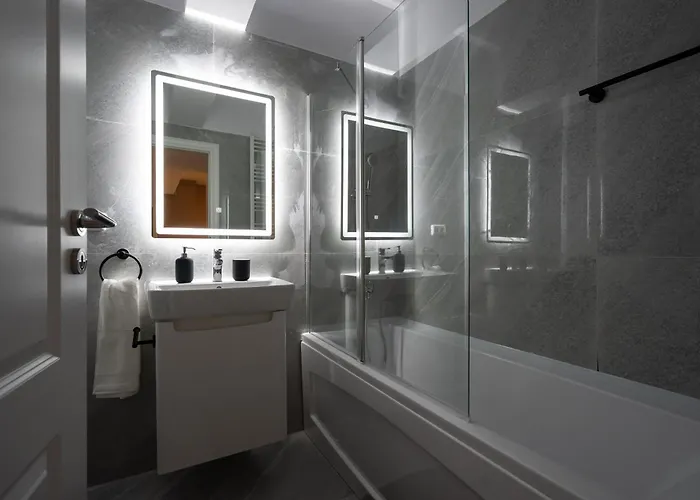 Apartament Spacious 306