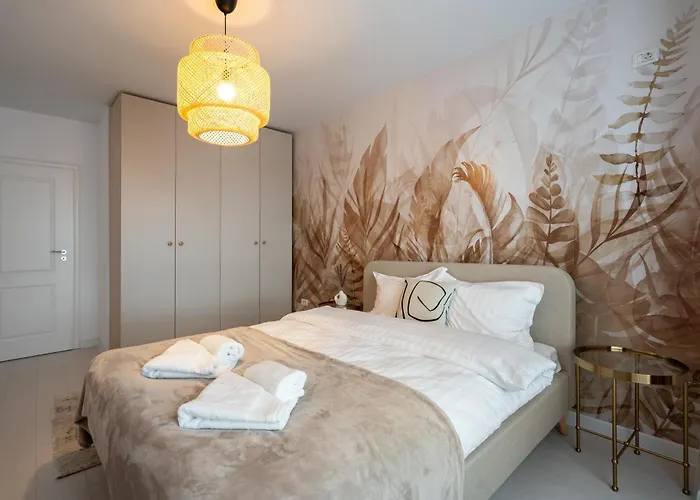 Spacious 306 Apartament Bucureşti