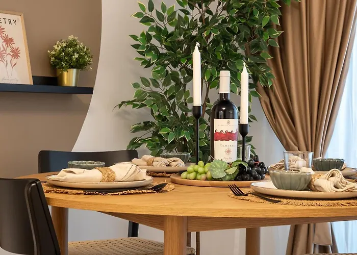 Spacious 306 Apartament *