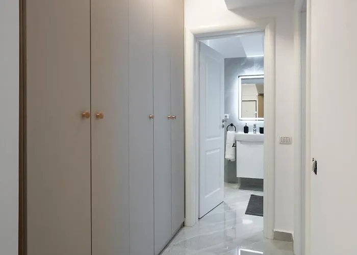Apartment Spacious 306 Bucharest